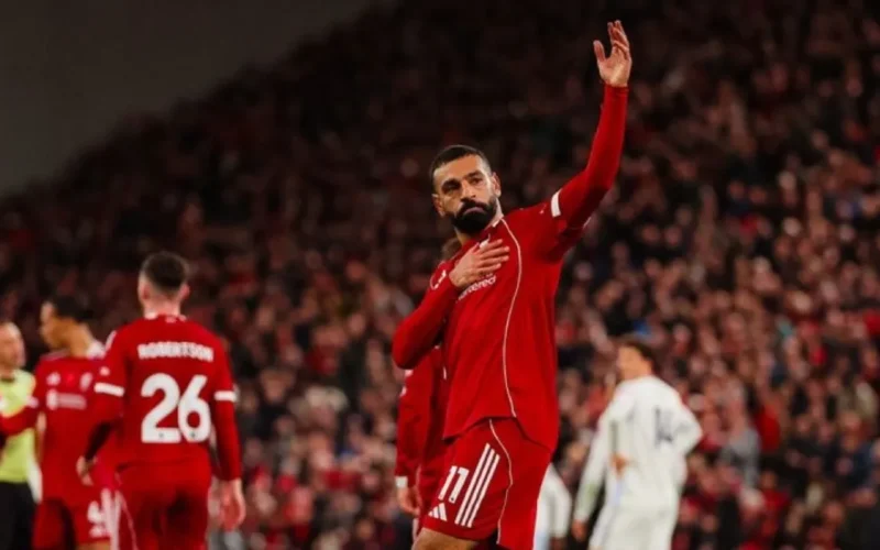 عودة المطاردة.. الدوري السعودي يستهدف محمد صلاح والهلال يقود سباق التعاقد